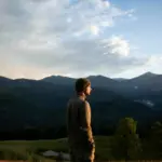 Mengatur Sudut Hening di Rumah